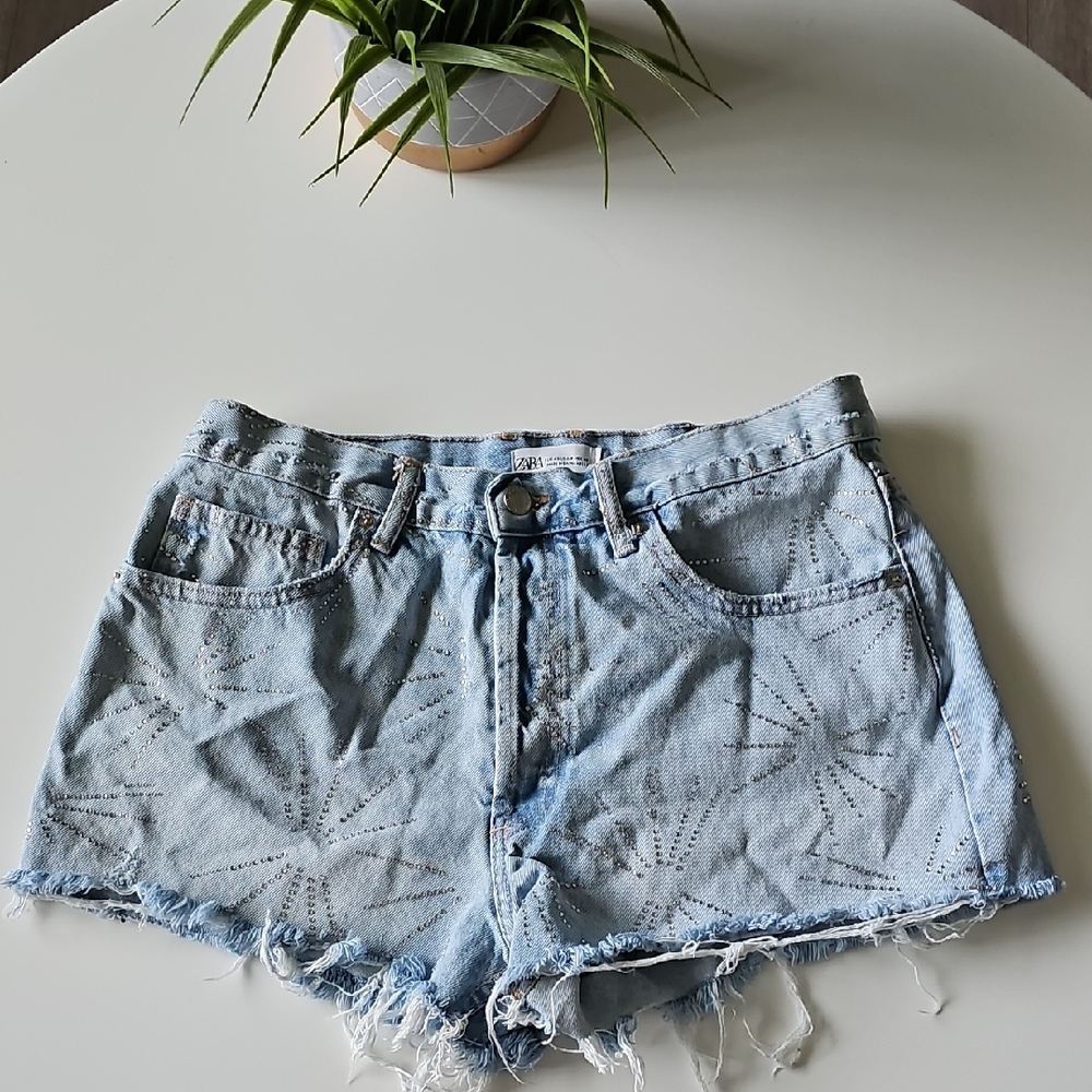 Zara Light Blue Jean Shorts with Frayed Hem And Sparkles